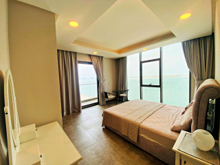 Palatial - 2 Bedroom - SeaView + Balcony