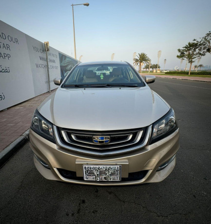 geely-emgrand7-18l-sedan-big-2