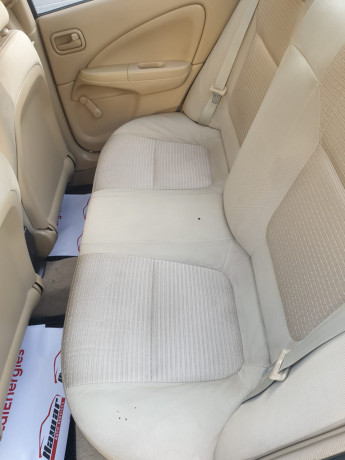 nissan-sunny-2010-for-sale-big-2