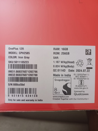 oneplus-16256-gb-box-packed-for-sale-big-2