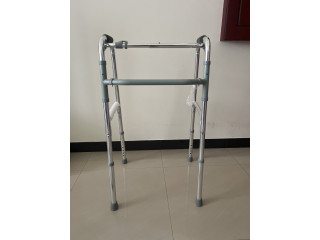 MEDICAL WALKER ( FOLDABLE/ADJUSTABLE) BD 8