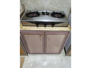 Gas stove, cylinder