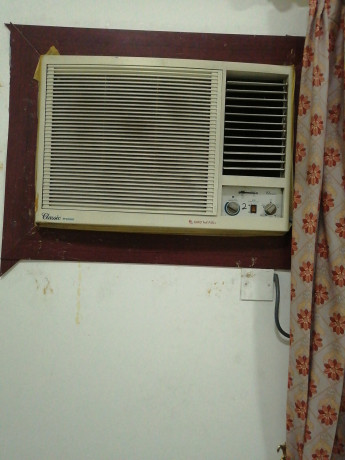 split-ac-window-ac-big-1