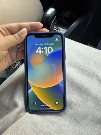 iphone-x-256gb-big-0