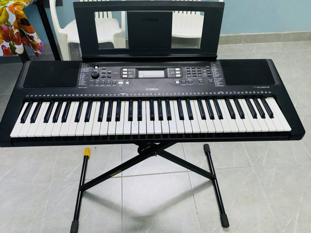 yamaha-keyboard-e363-big-0