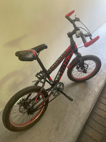 children-bicycle-suitable-for-9-12-years-in-working-condition-big-2