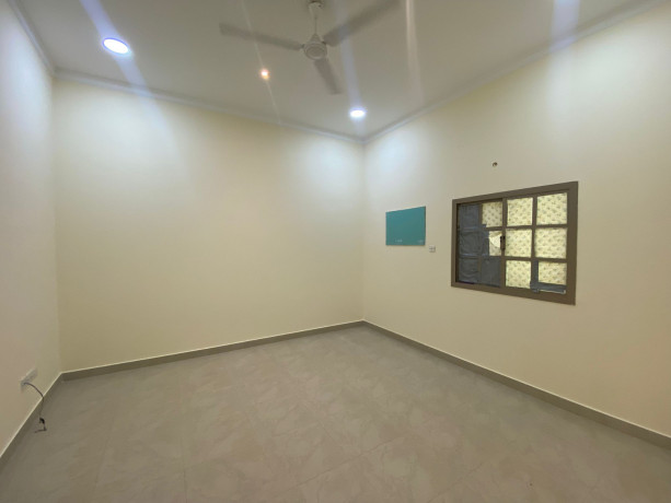 flat-for-rent-in-banijmra-2-room-110-bd-big-4