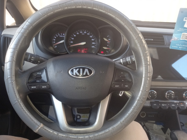 kia-rio-2014-big-0