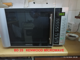 Big Microwave - kenwood